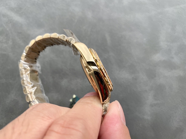 激安ロレックス内部構造